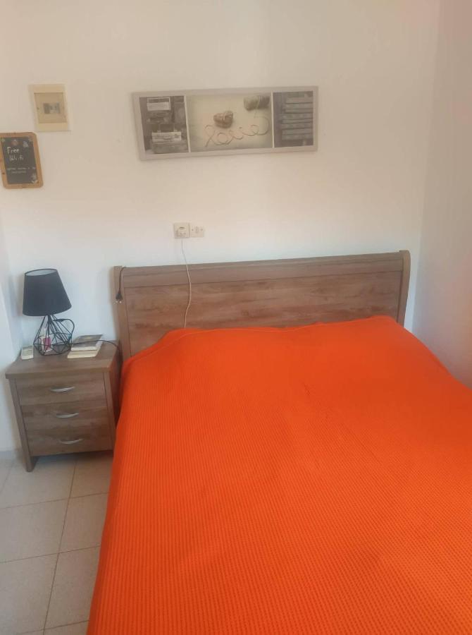 Spiros Apartments Livadia  Екстер'єр фото