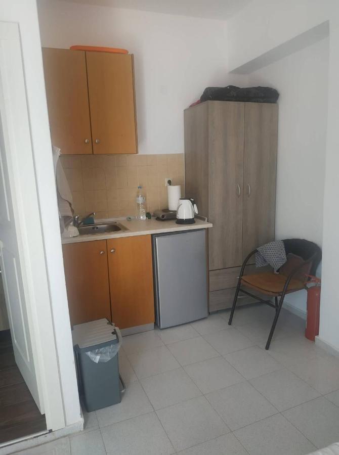 Spiros Apartments Livadia  Екстер'єр фото