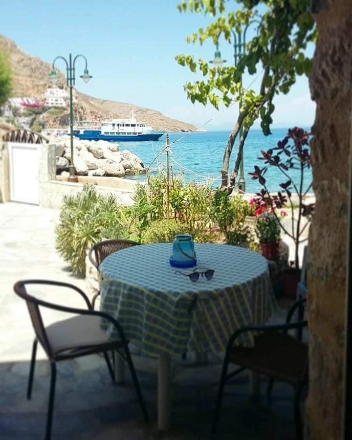 Spiros Apartments Livadia  Екстер'єр фото